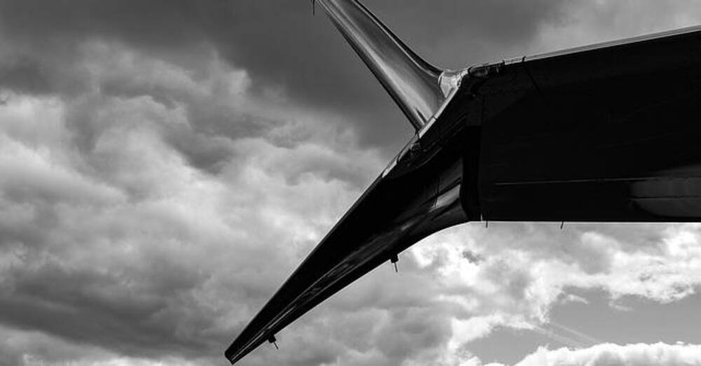 Boeing (BA, $242.70)posts 6th quarterly loss
