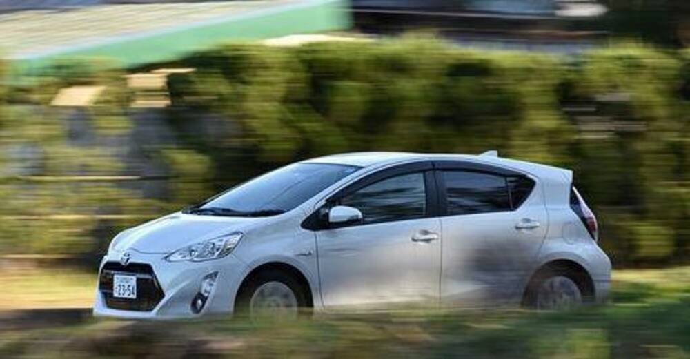 Toyota (TM, $160.78) anticipates profit decrease on rising material cost