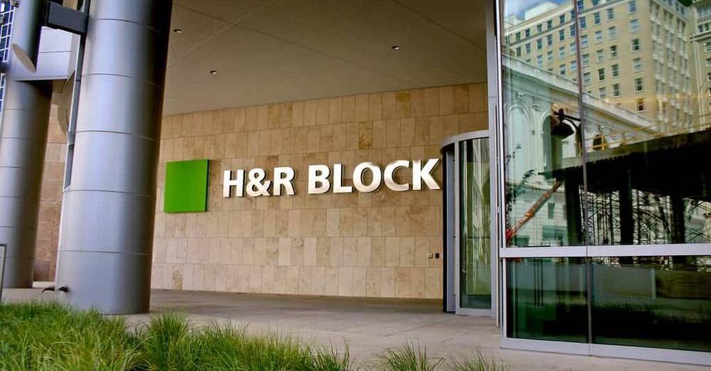Hamza R Block H&R Block (HRB, $35.04) was the month's biggest loser, descending -10.91%