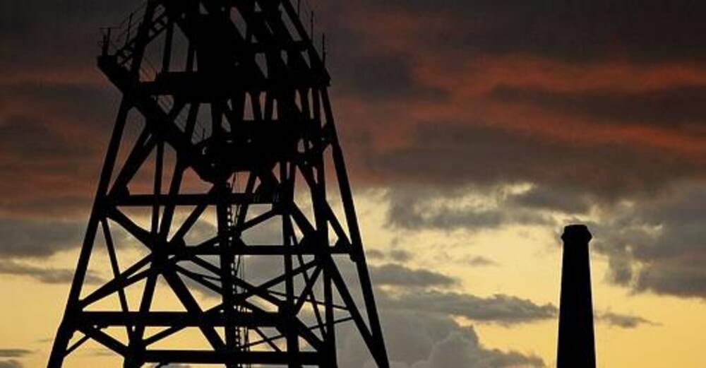 Oil price falls, on Biden's release of 50 million barrels from SPR